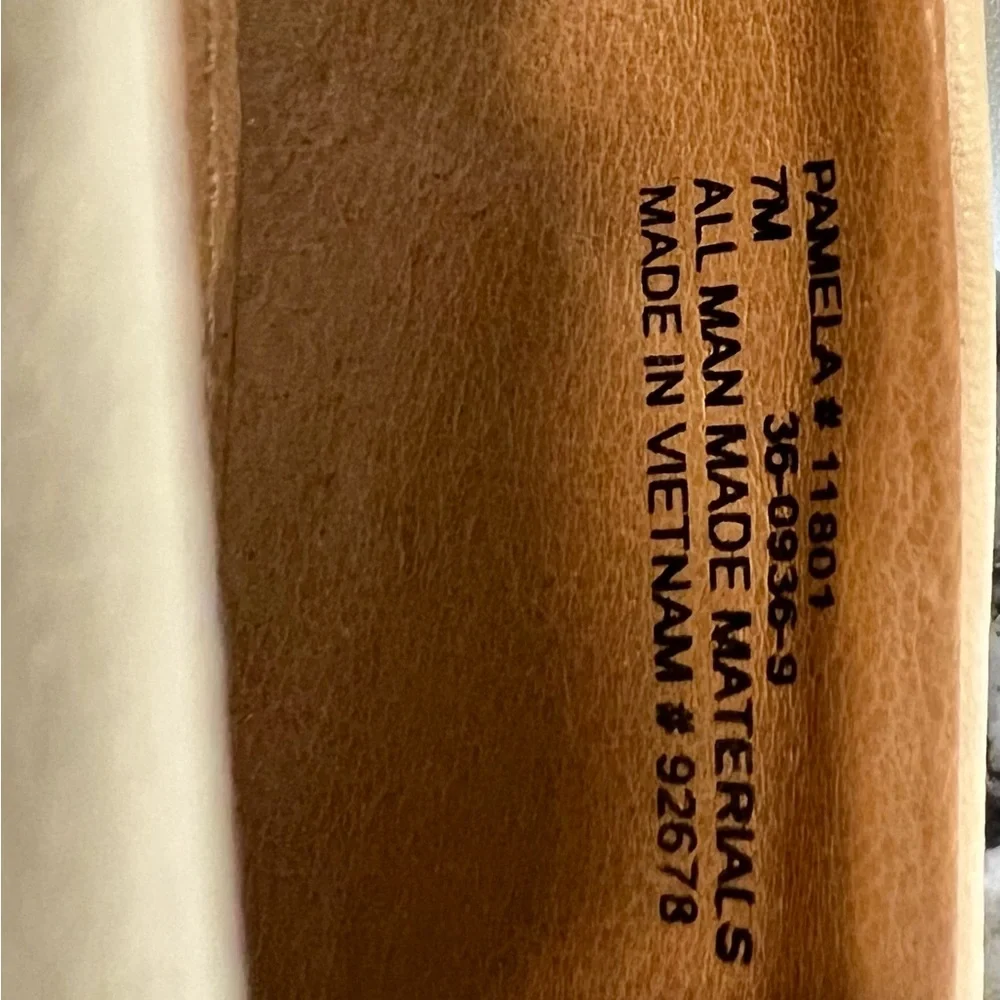 SOLD - Picture 4 of 4